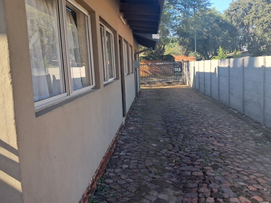 5 Bedroom Property for Sale in Brits North West